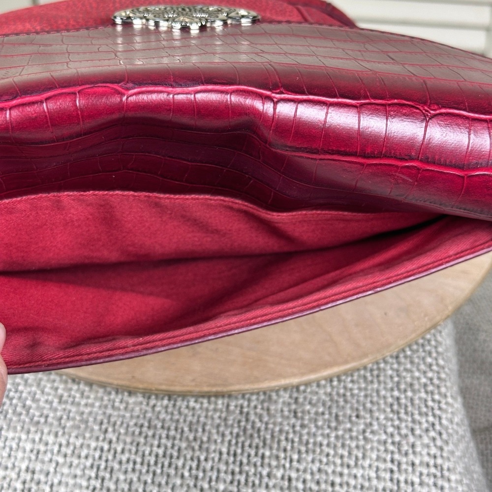 Coldwater Creek Crossbody Purse Shoulder Bag Red Suede and Croc Embossed Leather - Picture 10 of 10